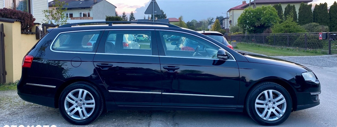 Volkswagen Passat cena 14400 przebieg: 281000, rok produkcji 2008 z Gliwice małe 137